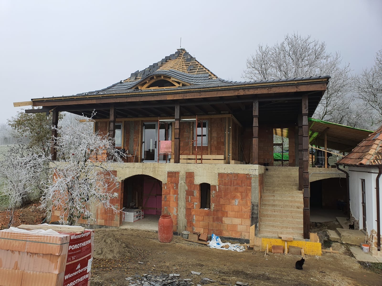 Sarmasu (Cluj) - Casa familiala, Profil Decco 71
